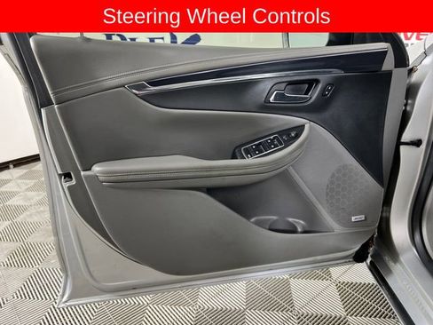 Used 2018 Chevrolet Impala LT w/ LT Leather Package image 11