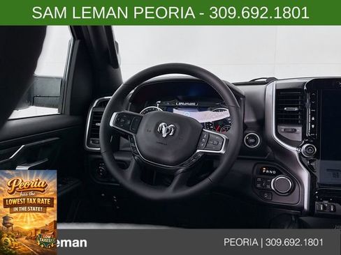 New 2026 RAM 1500 4x4 Crew Cab image 11