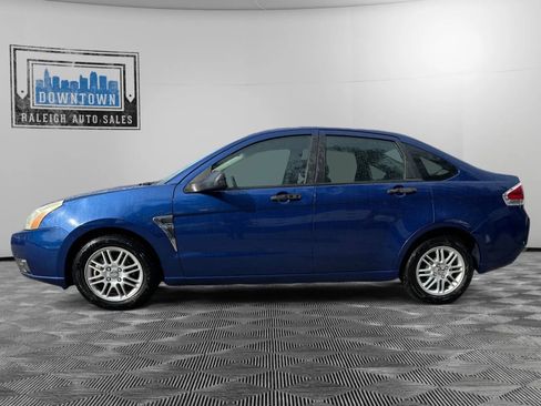 Used 2008 Ford Focus SE image 3