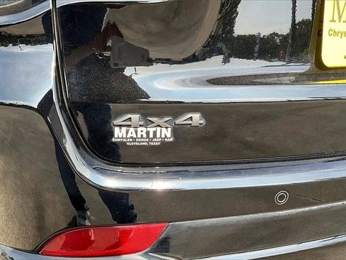 Used 2023 Jeep Compass High Altitude image 8