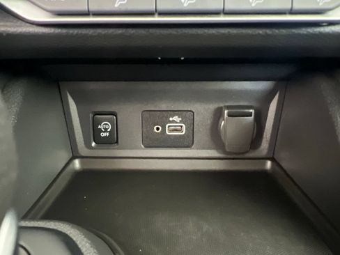 Certified 2025 Nissan Sentra S FWD image 52
