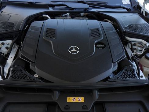 New 2025 Mercedes-Benz S 580 4MATIC Sedan image 34
