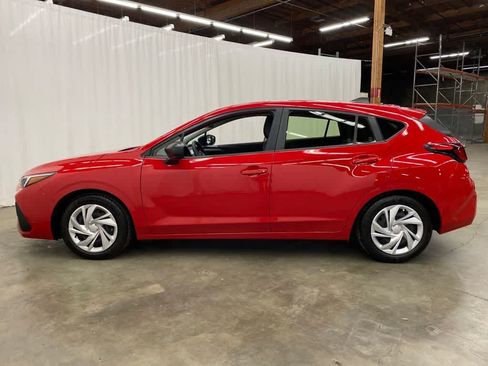 Used 2024 Subaru Impreza 2.0i AWD/4WD image 3