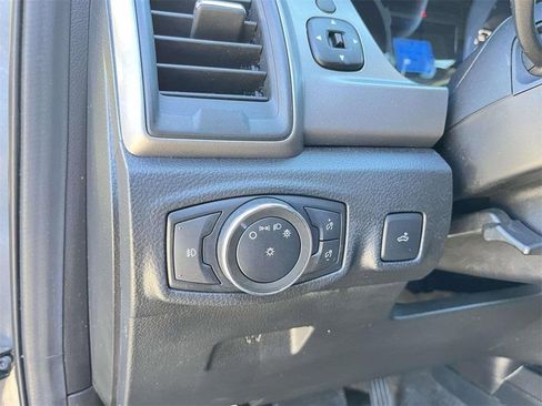 Used 2022 Ford Ranger XL w/ Equipment Group 101A High image 12