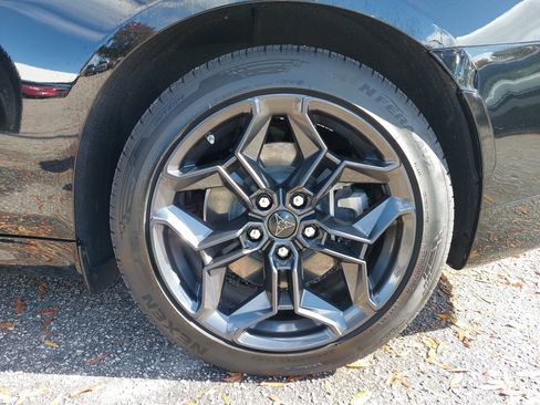 Used 2025 Dodge Charger R/T w/ Quick Order Package 25M R/T image 33