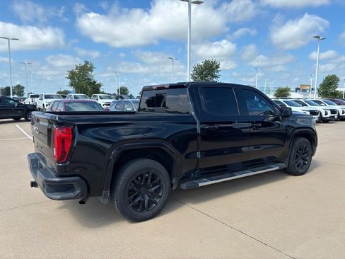 Used 2020 GMC Sierra 1500 SLT RWD image 4