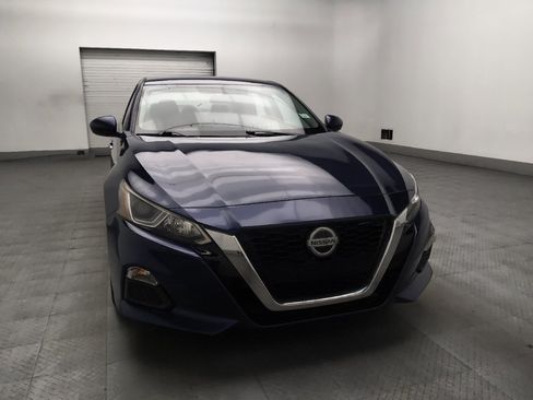 Used 2020 Nissan Altima 2.5 S FWD image 14