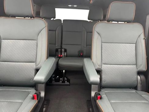New 2026 GMC Yukon XL AT4 w/ AT4 Premium Plus Package image 22