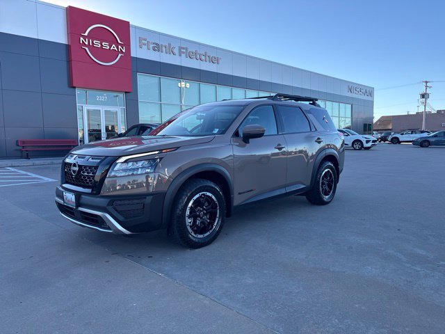 Used 2023 Nissan Pathfinder Rock Creek AWD/4WD image 1