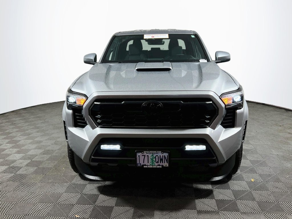Certified 2026 Toyota Tacoma TRD Sport AWD/4WD image 2
