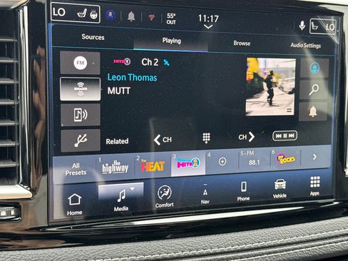 New 2026 Chrysler Pacifica Limited w/ S Appearance Package image 18