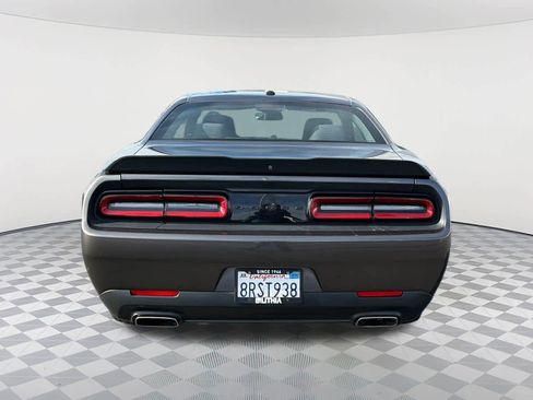 Used 2020 Dodge Challenger SXT w/ Blacktop Package image 6