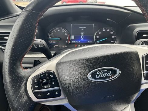 Used 2023 Ford Explorer Timberline image 15