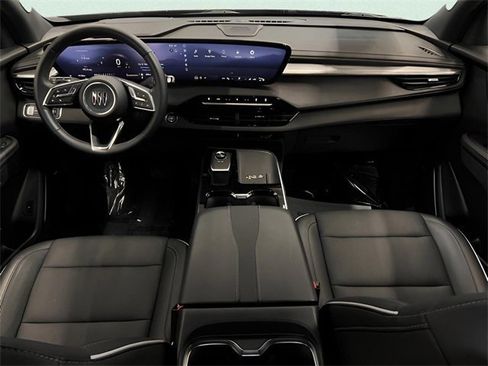 Certified 2025 Buick Enclave Preferred image 25