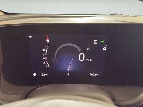 Used 2024 Buick Encore GX Avenir AWD/4WD image 22