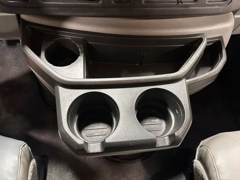 Used 2009 Ford E-150 and Econoline 150 Wagon image 41