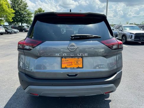Used 2023 Nissan Rogue S AWD/4WD image 4