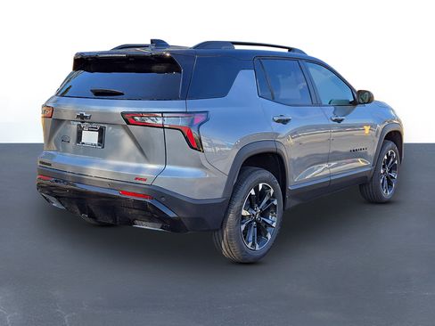 New 2026 Chevrolet Equinox RS w/ LPO, Floor Liner Package image 5