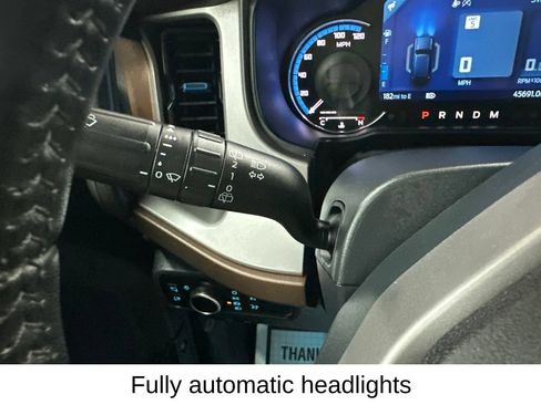 Used 2023 Ford Bronco Outer Banks AWD/4WD image 43