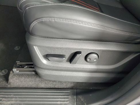 New 2025 Nissan Armada PRO-4X image 29