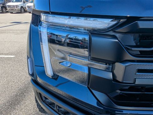 Used 2025 Ford F150 Raptor image 10