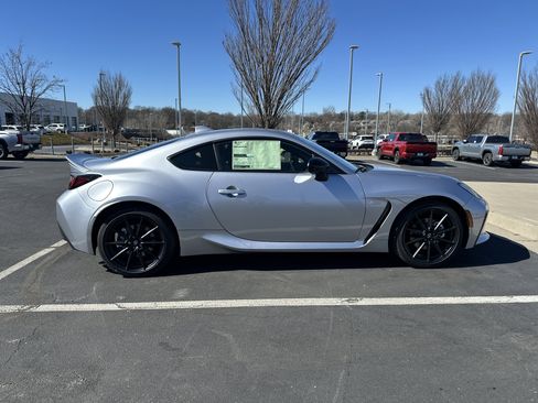 New 2026 Toyota GR86 Premium image 10