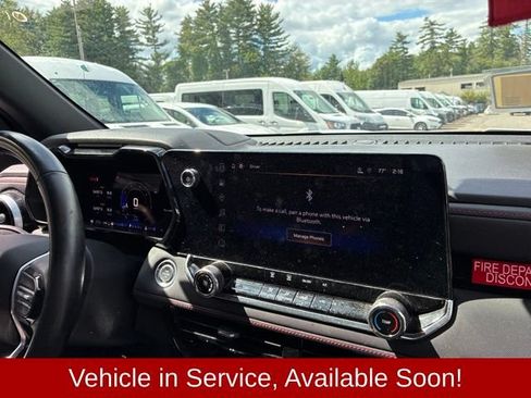 Used 2024 Chevrolet Colorado Z71 w/ Advanced Trailering Package AWD/4WD image 10