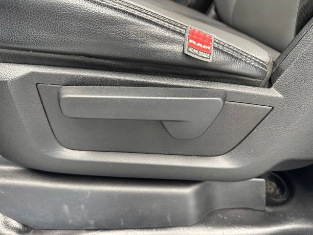 Used 2023 RAM 2500 Tradesman AWD/4WD image 16