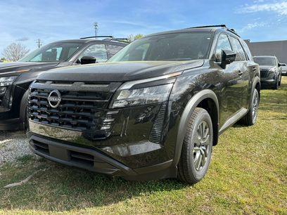 New 2026 Nissan Pathfinder SV w/ SV Premium Package