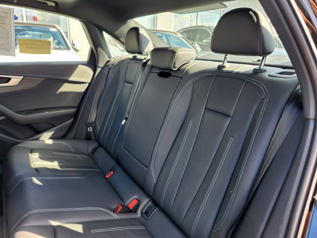 Used 2023 Audi A4 2.0T Premium w/ Convenience Package AWD/4WD image 13