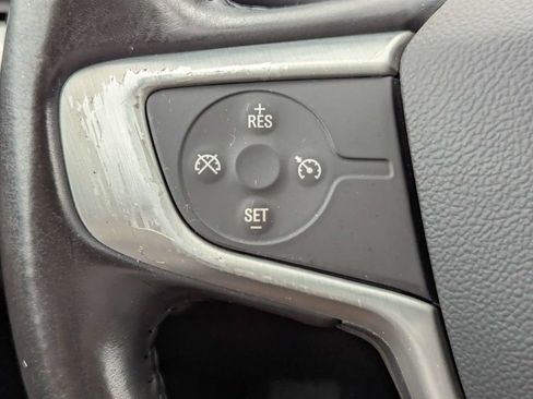 Used 2020 GMC Acadia SLT FWD image 27