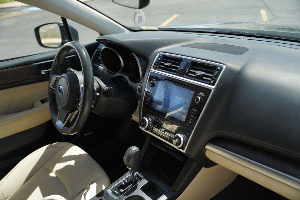 Used 2018 Subaru Outback 3.6R Limited AWD/4WD image 15