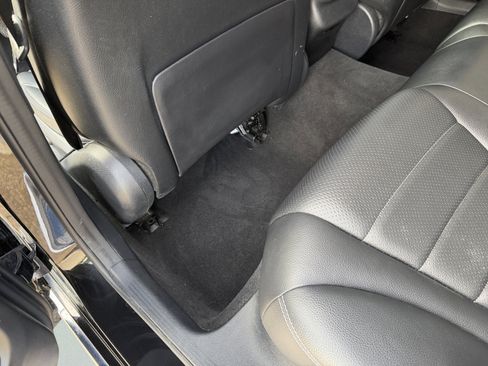 Used 2021 Mercedes-Benz C 300 Sedan image 22