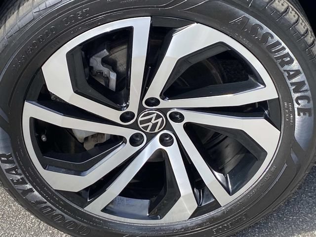 Used 2023 Volkswagen Atlas SEL AWD/4WD image 30