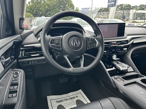Certified 2026 Acura MDX FWD w/ Technology Package image 27