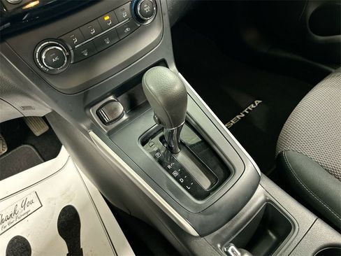 Used 2019 Nissan Sentra S image 17