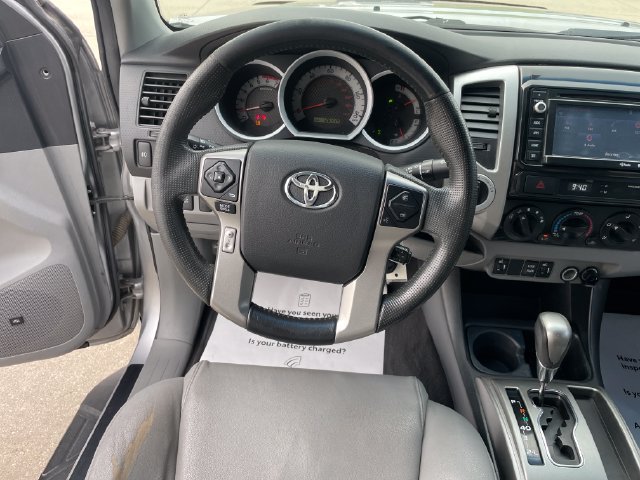 Used 2014 Toyota Tacoma 4x4 Double Cab w/ Limited Package image 23