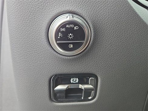 New 2026 Mercedes-Benz GLC 43 AMG 4MATIC image 17