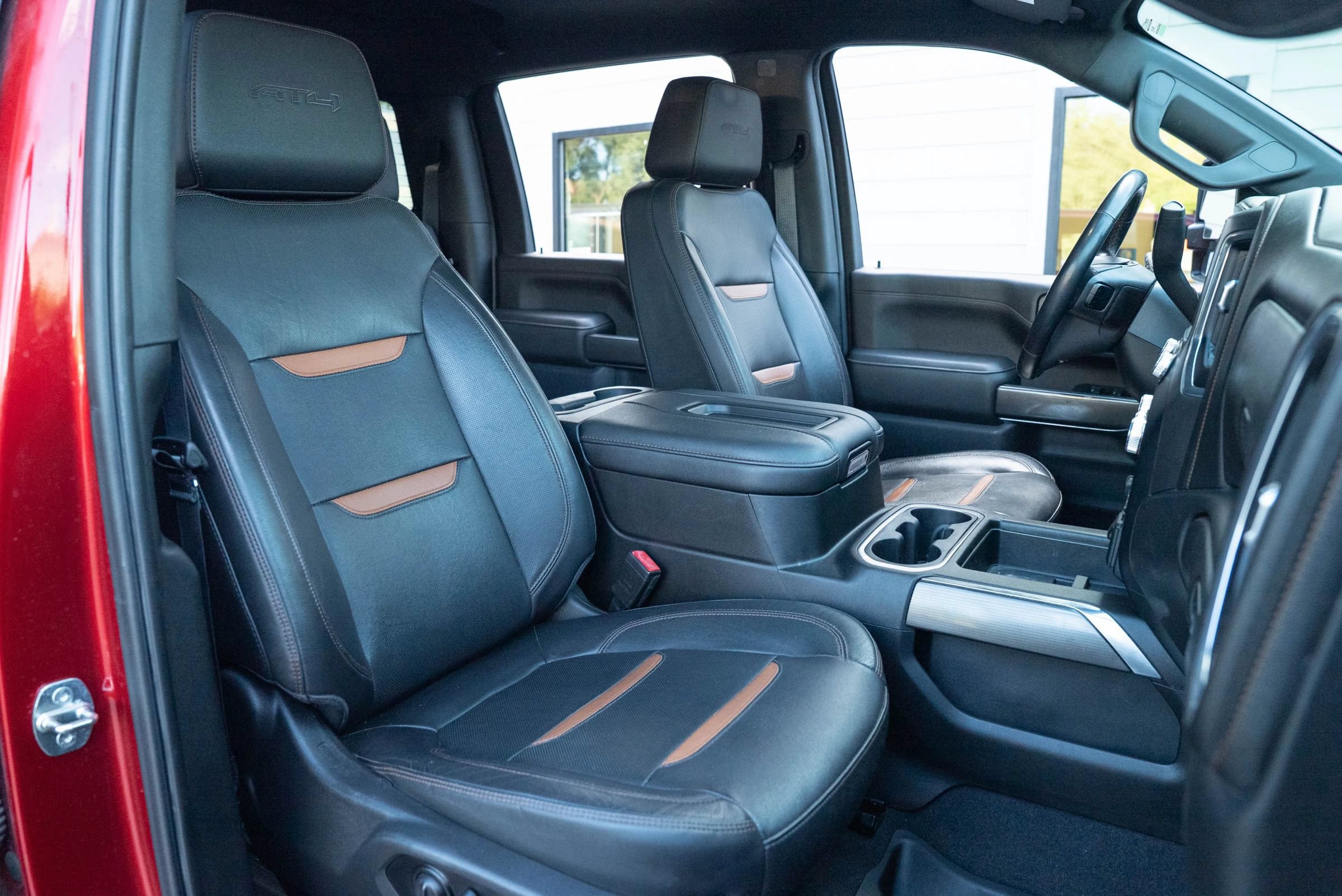 Used 2022 GMC Sierra 2500 AT4 AWD/4WD image 18