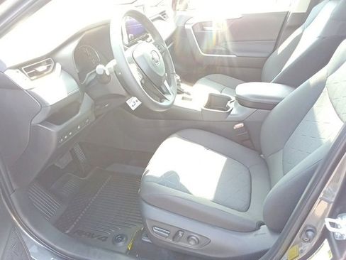 New 2025 Toyota RAV4 XLE image 6