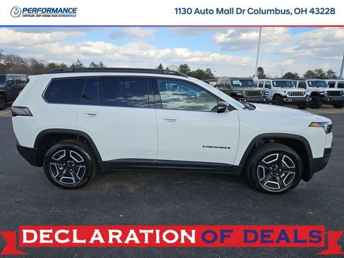 New 2026 Jeep Cherokee Laredo AWD/4WD image 8