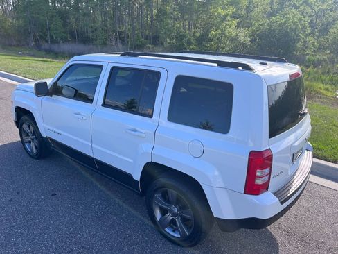 Used 2015 Jeep Patriot High Altitude AWD/4WD image 6