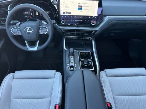 Used 2026 Lexus TX 350 AWD w/ Technology Package image 10
