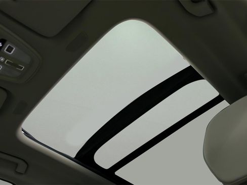 Certified 2025 Volvo XC60 B5 Ultra w/ Climate Package image 15