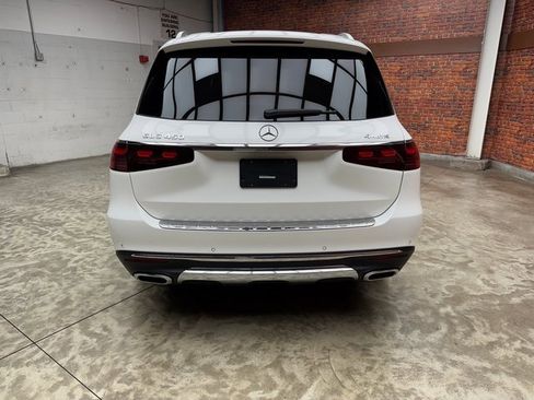 New 2025 Mercedes-Benz GLS 450 4MATIC image 4
