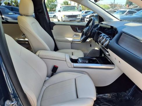 Used 2021 Mercedes-Benz GLA 250 4MATIC image 25