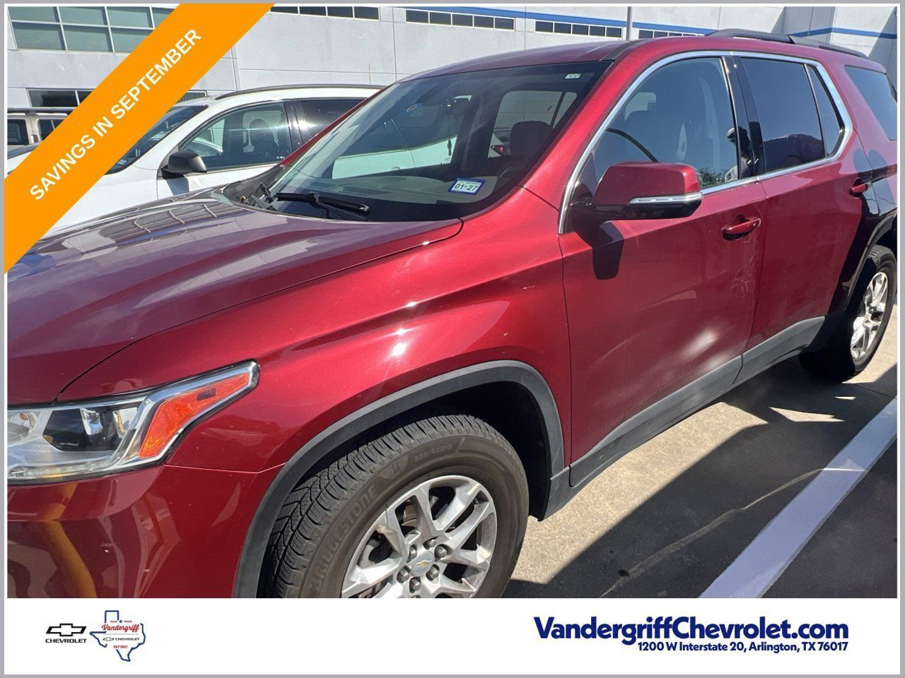 Used 2019 Chevrolet Traverse LT FWD image 1