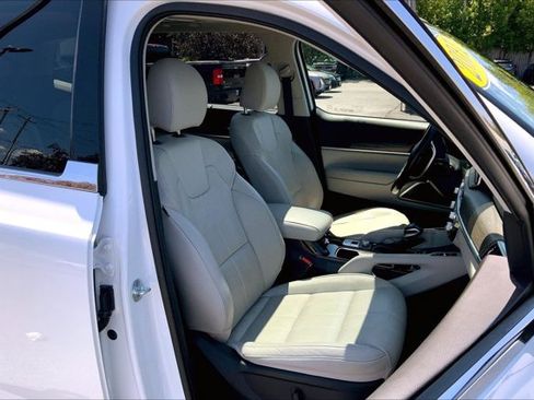 Used 2021 Kia Telluride EX w/ EX Premium Package FWD image 6