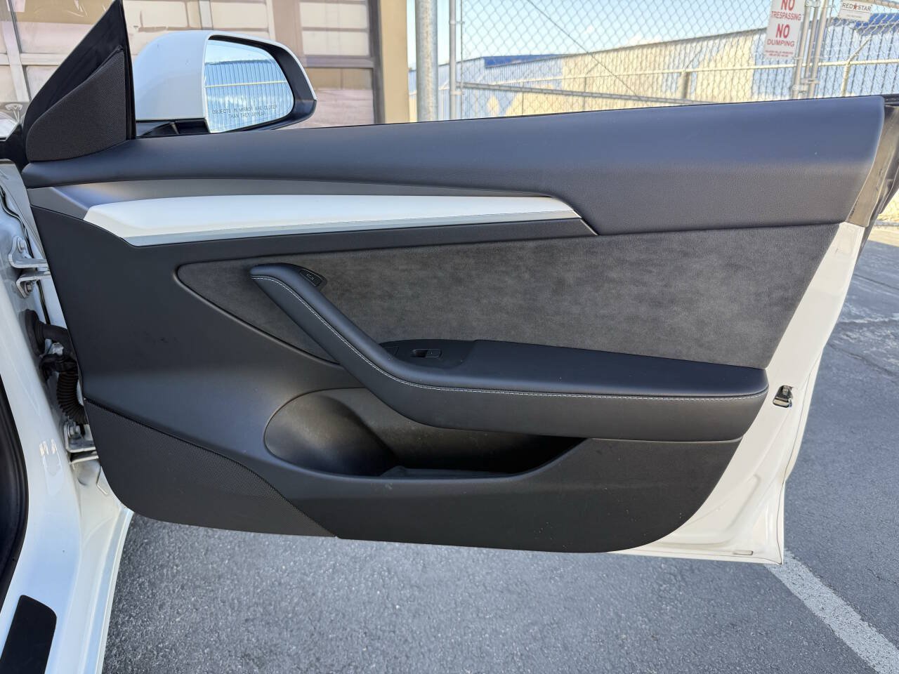 Used 2023 Tesla Model 3 Standard Range RWD image 28
