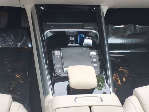 Used 2023 Mercedes-Benz GLA 250 image 18